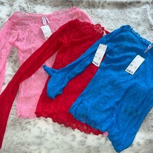 Urban Outfitters Libby Lace fitted tops
XS S